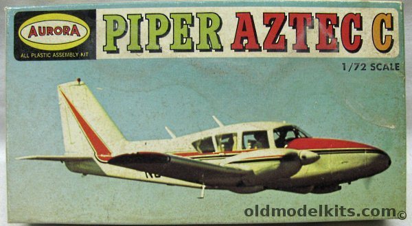 Aurora 1/72 Piper Aztec C, 282-70 plastic model kit